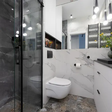 Grzybowska Elegant In The Heart Of The Capital By Renters Prestige *