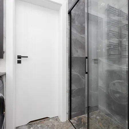 Grzybowska Elegant In The Heart Of The Capital By Renters Prestige *