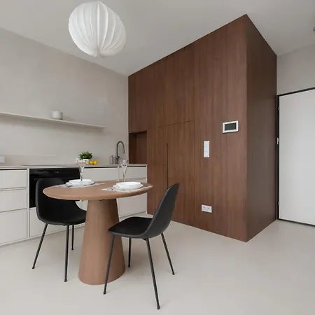 Grzybowska Elegant In The Heart Of The Capital By Renters Prestige *