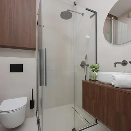 Appartement Grzybowska Elegant In The Heart Of The Capital By Renters Prestige